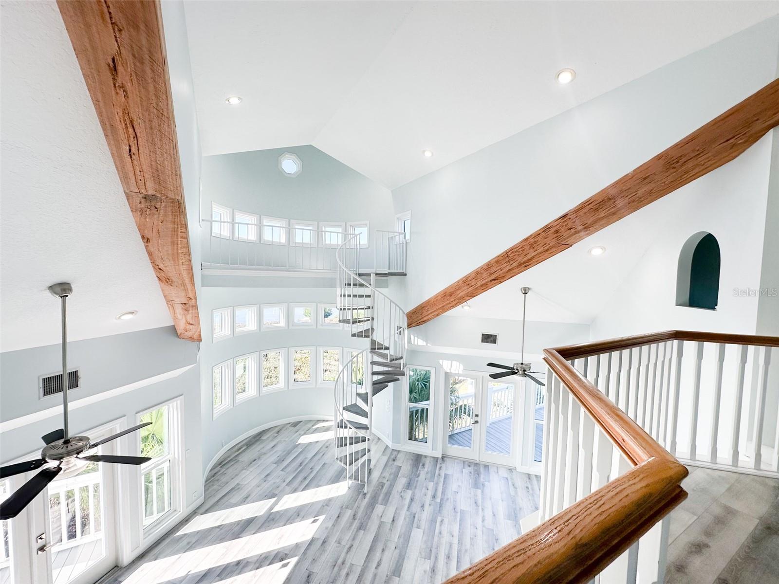 TB8460889 Property Photo