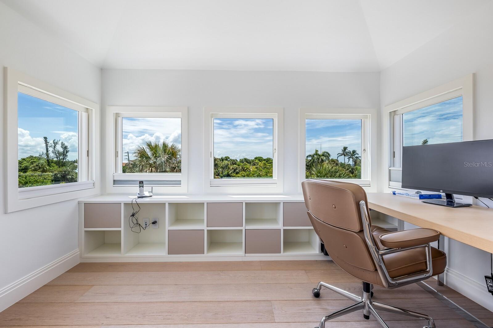 D6145417 Property Photo