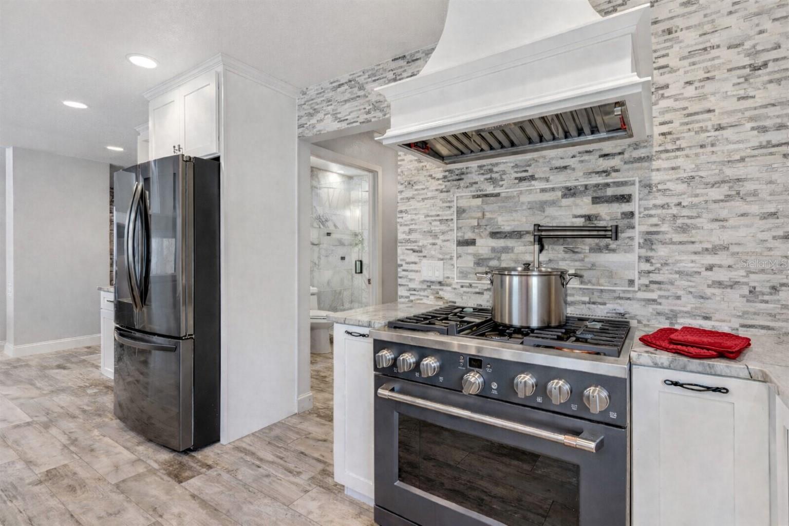 12545 S PUTNEY CT, LEESBURG, FL, 34788