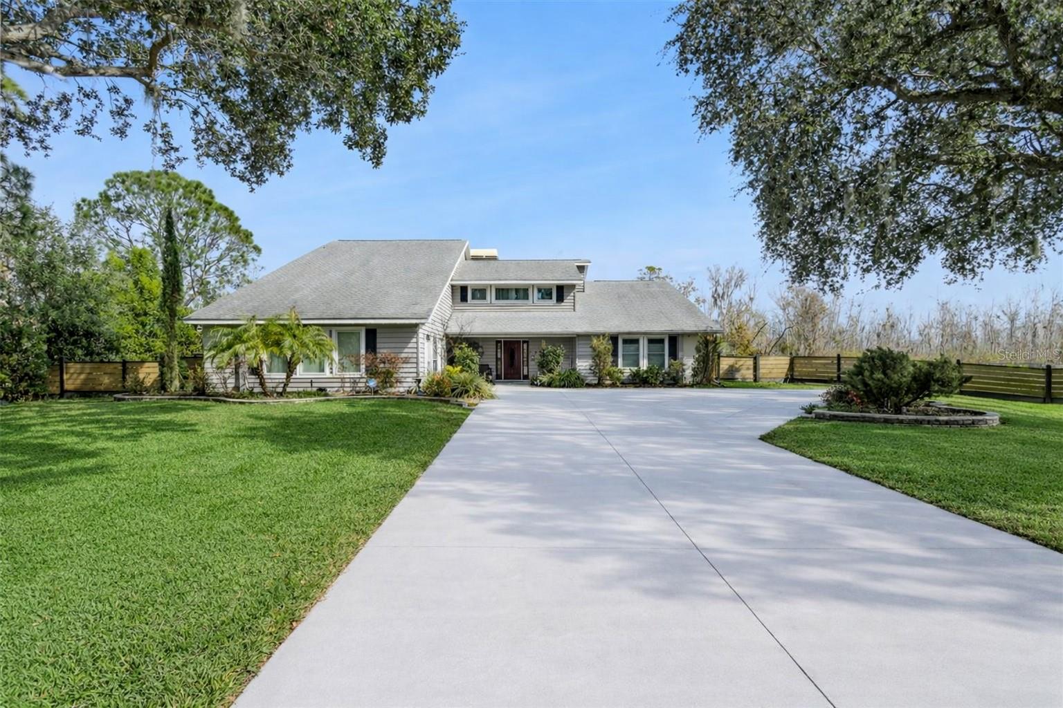 12545 S PUTNEY CT, LEESBURG, FL, 34788