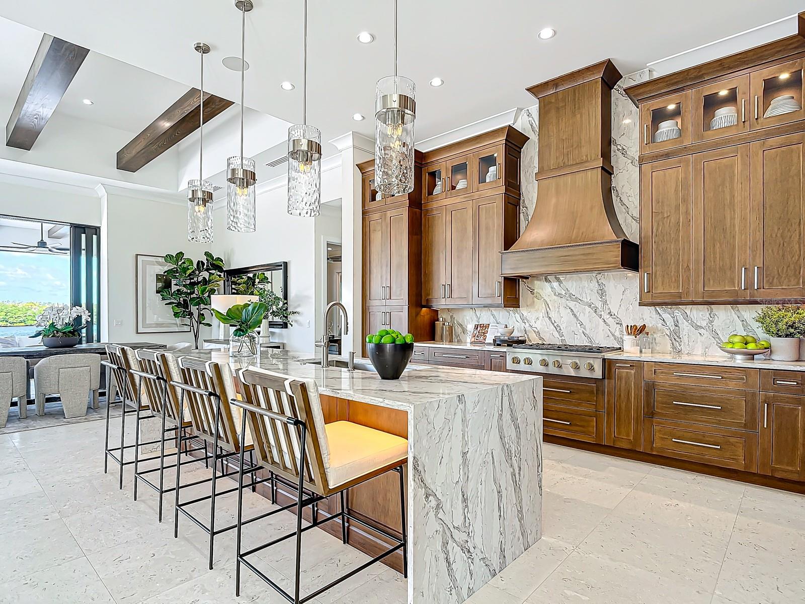 TB8460903 Property Photo