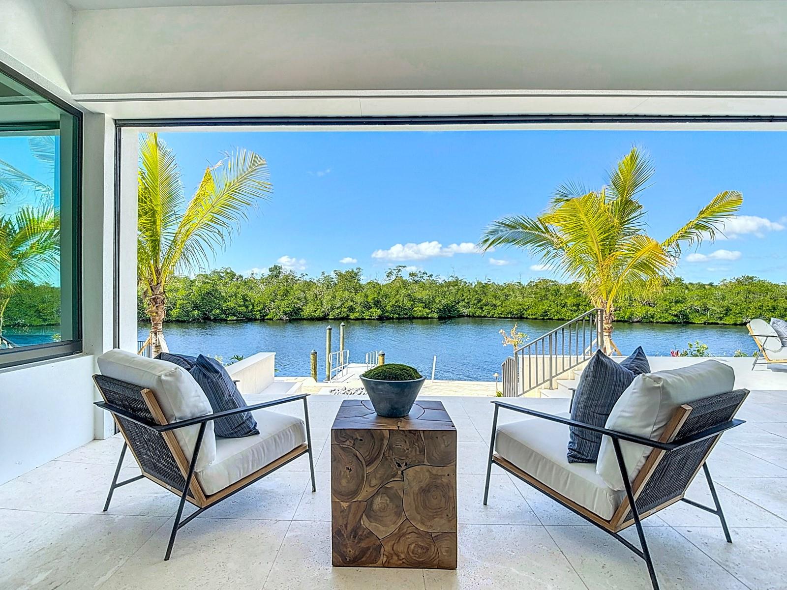 TB8460903 Property Photo