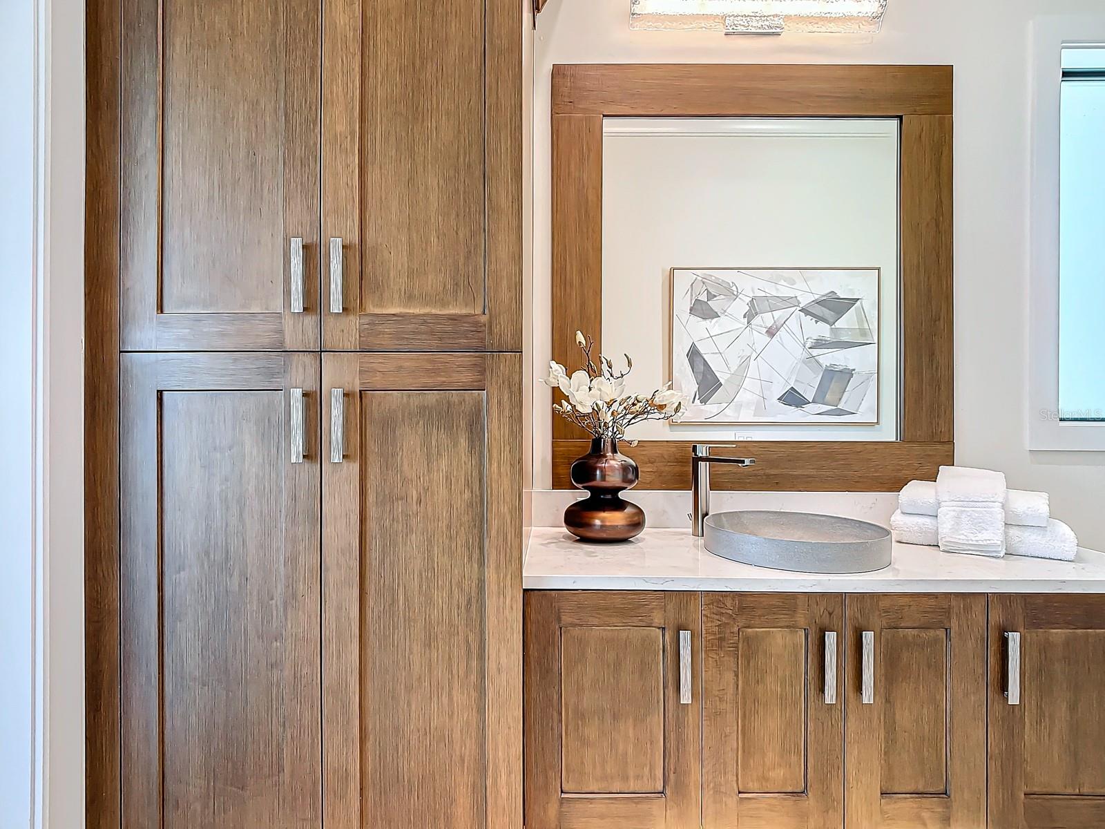 TB8460903 Property Photo