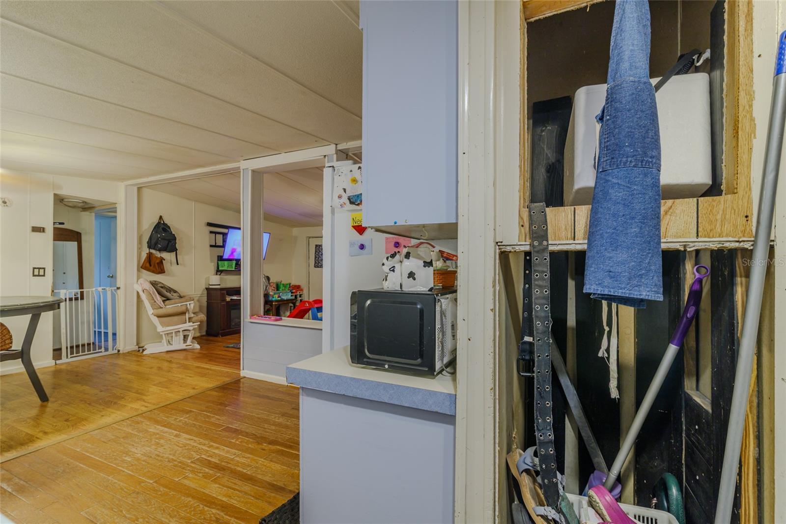 O6370977 Property Photo