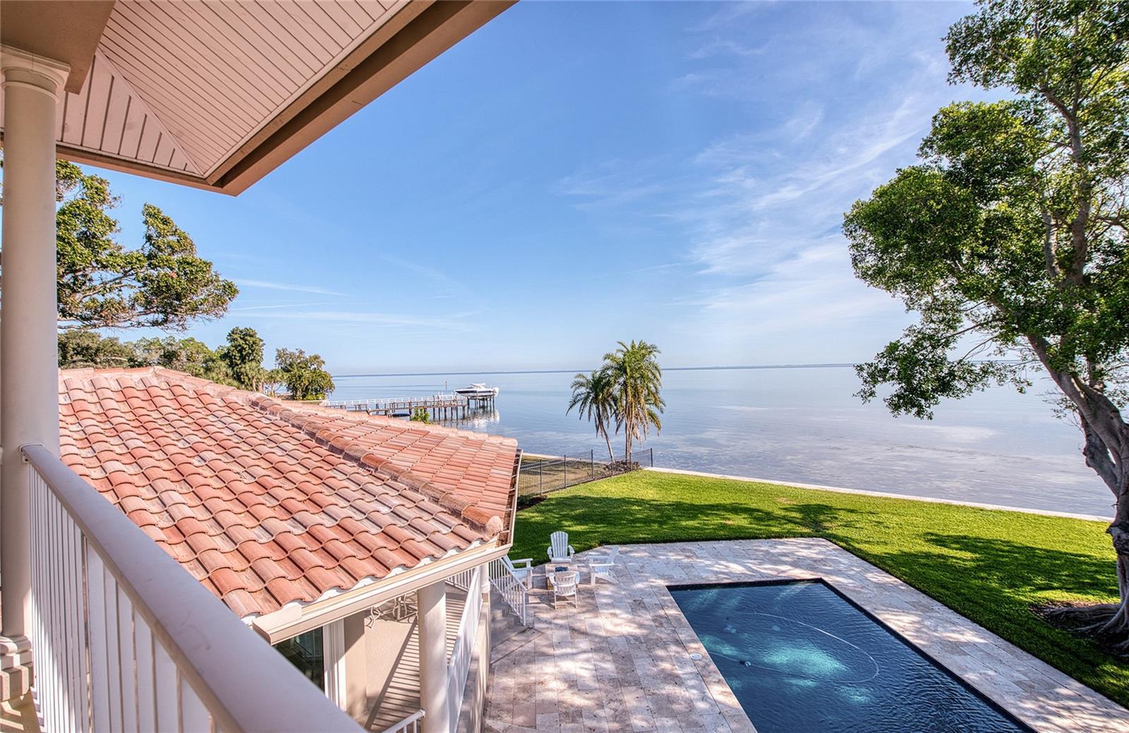 TB8460952 Property Photo