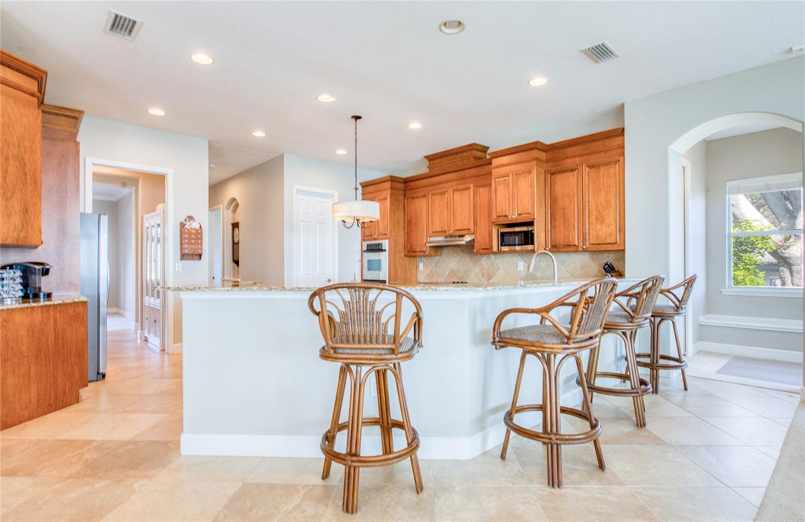 TB8460952 Property Photo