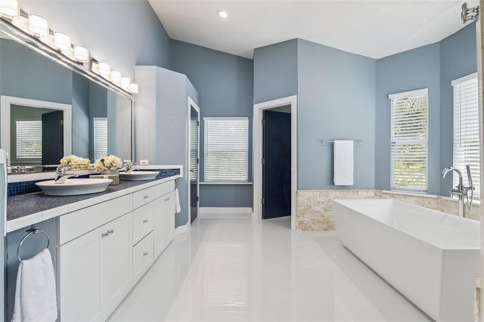 9642 BEAR LAKE RD, APOPKA, FL, 32703