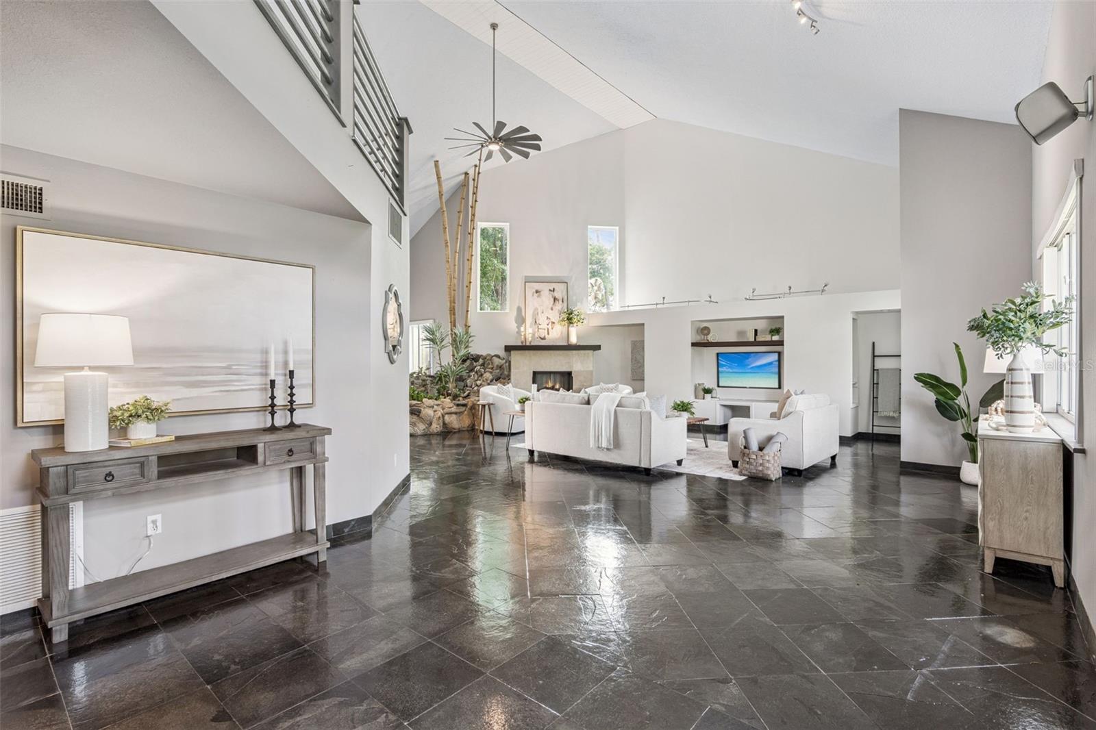 9642 BEAR LAKE RD, APOPKA, FL, 32703