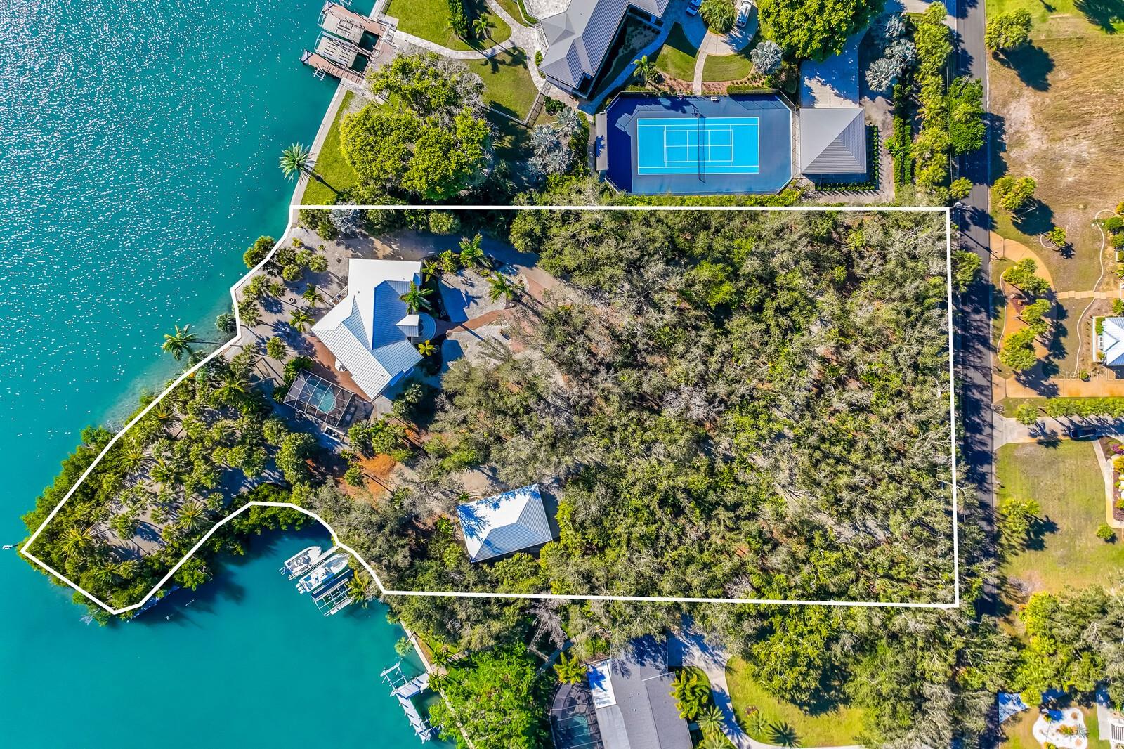 D6145424 Property Photo