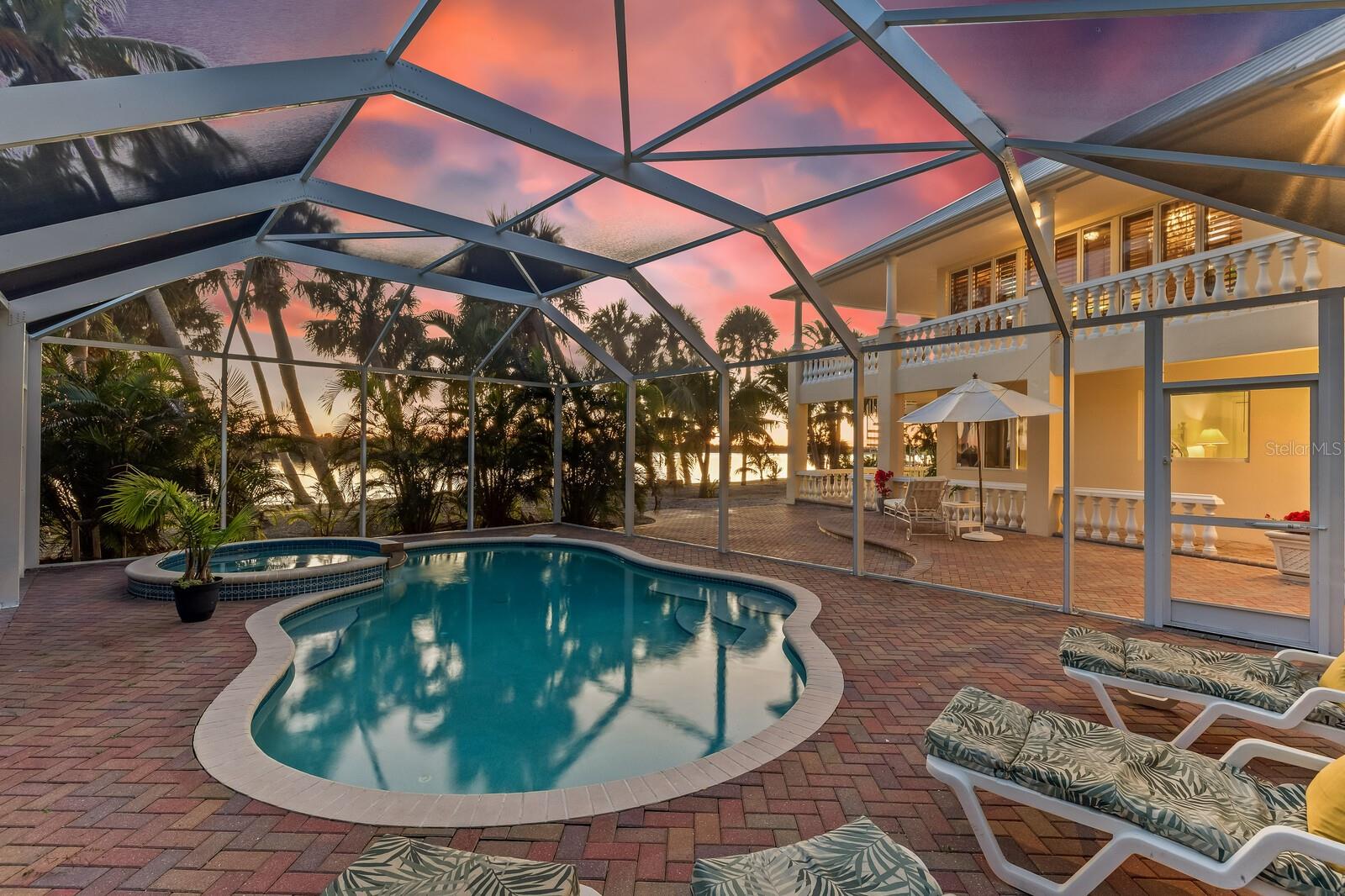 D6145424 Property Photo