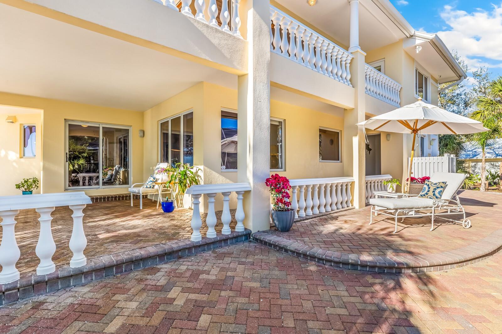 D6145424 Property Photo