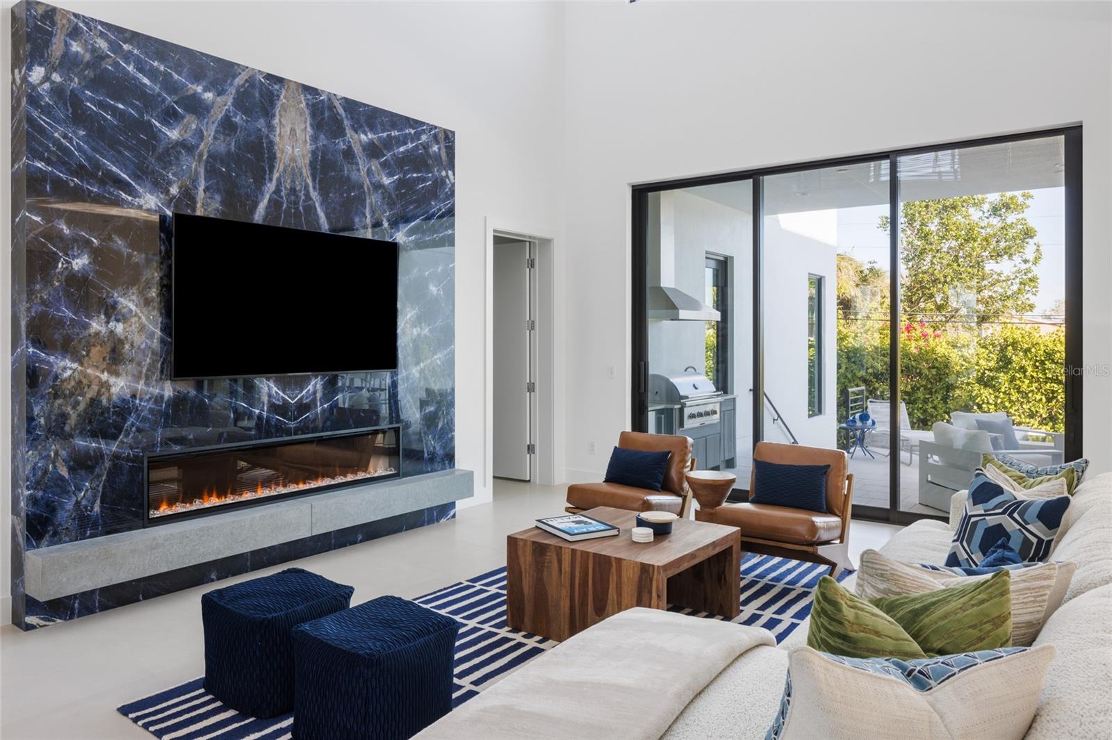 A4676921 Property Photo