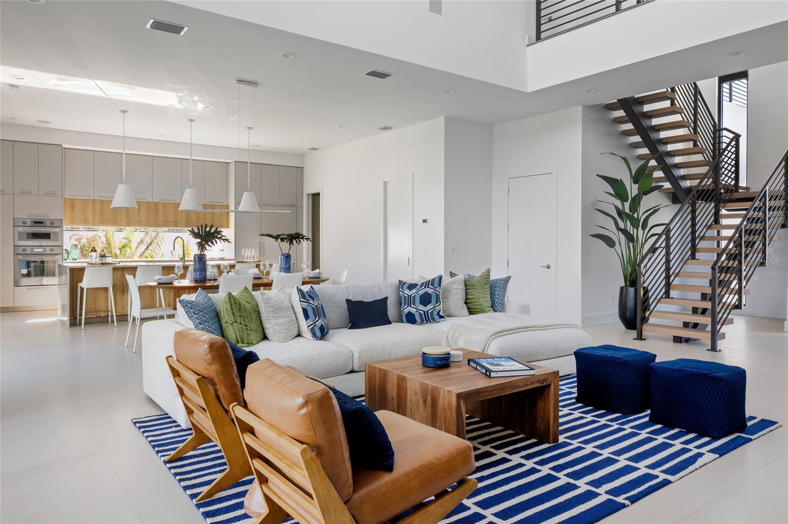 A4676921 Property Photo