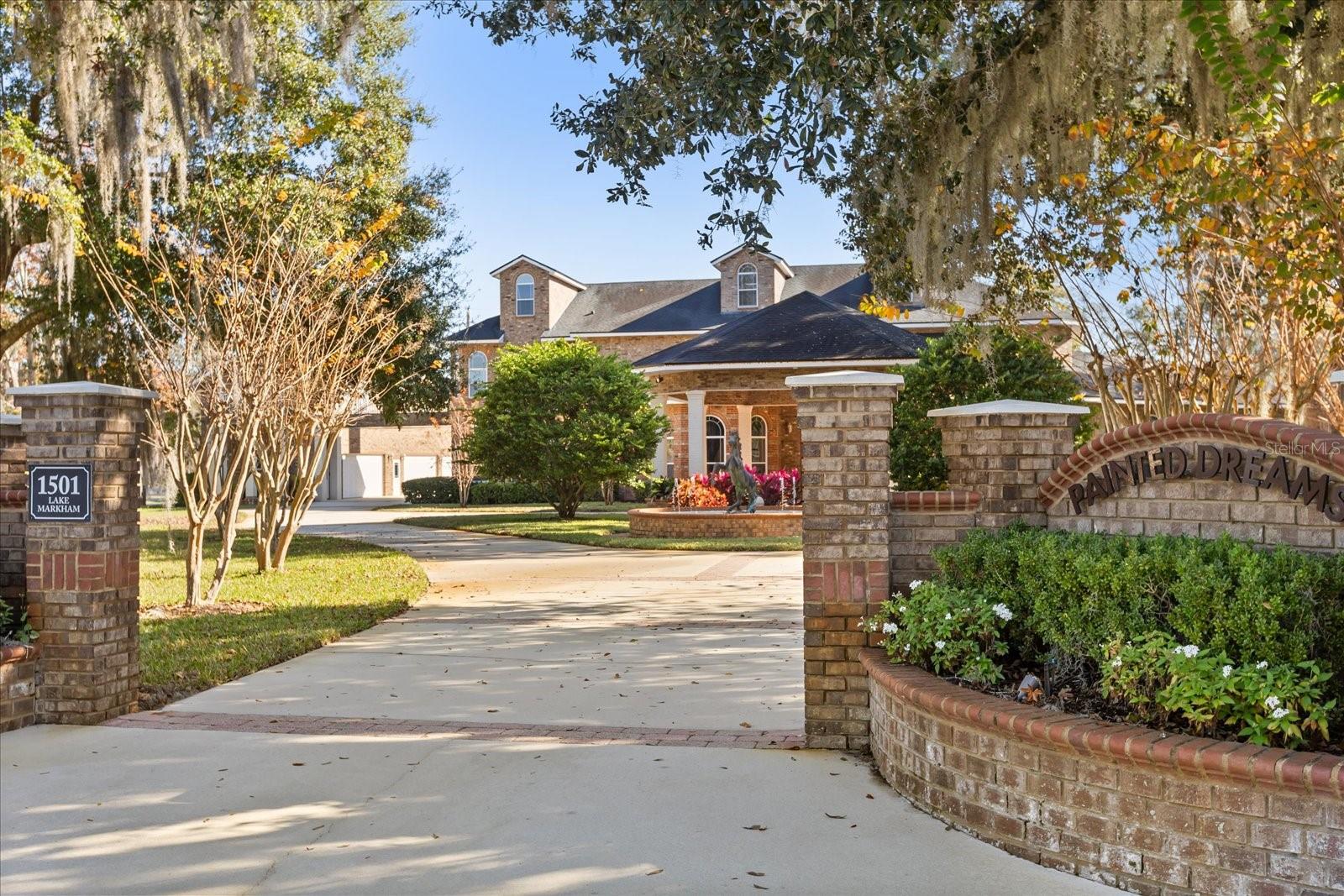 O6371035 Property Photo