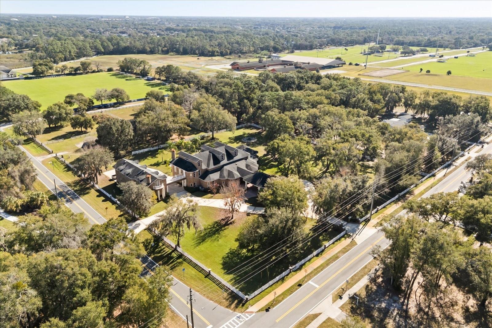 O6371035 Property Photo