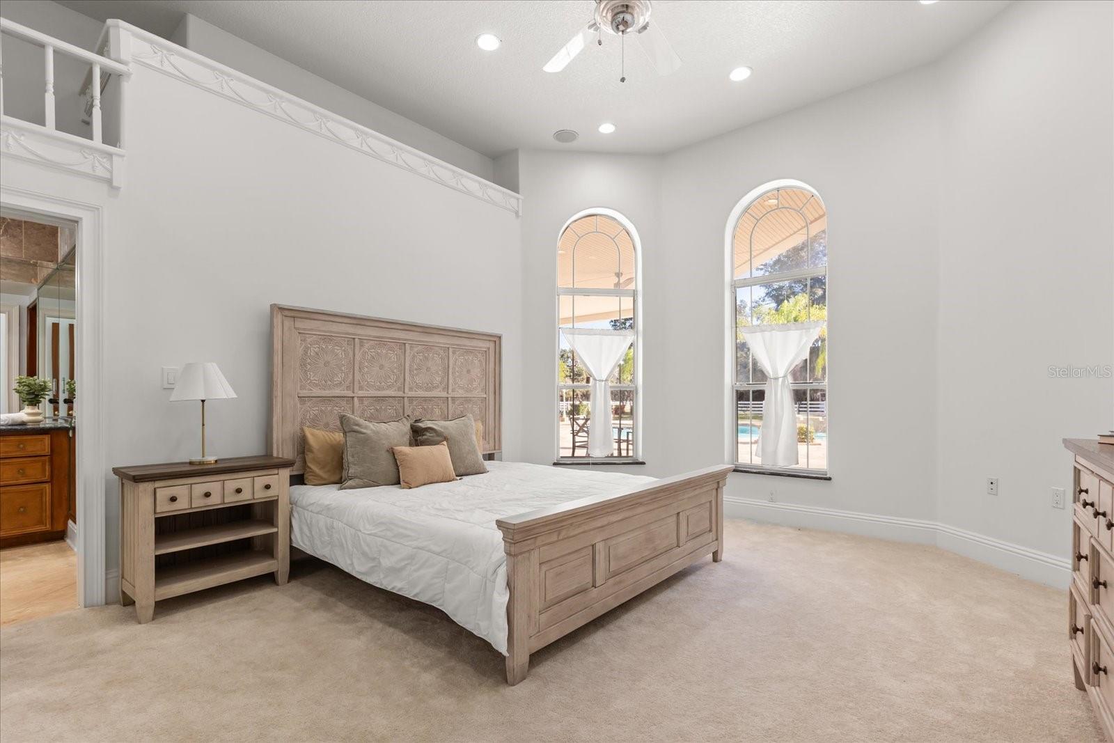 O6371035 Property Photo