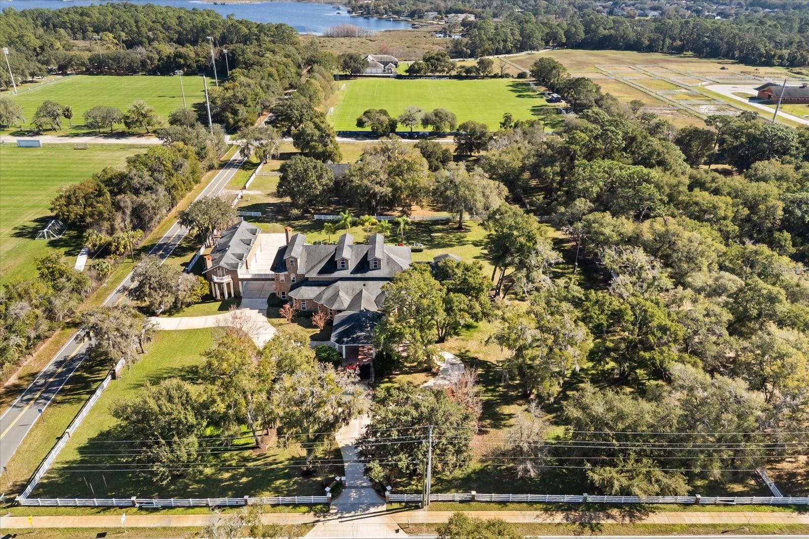 O6371035 Property Photo