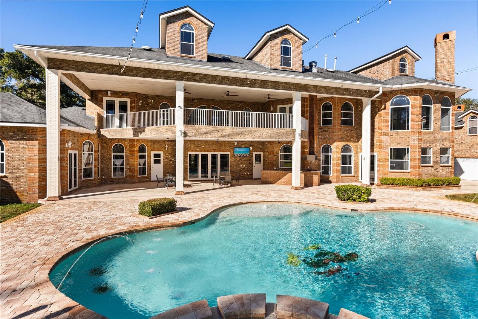 O6371035 Property Photo