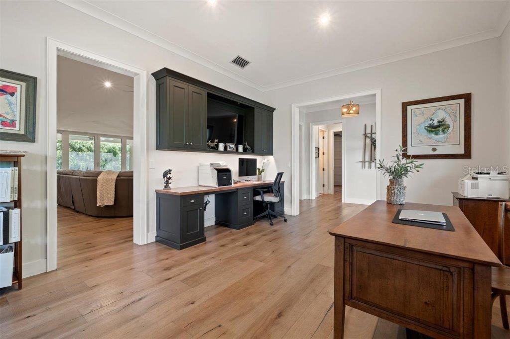 A4676955 Property Photo