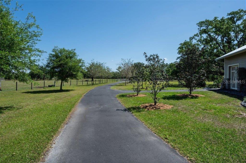 A4676955 Property Photo