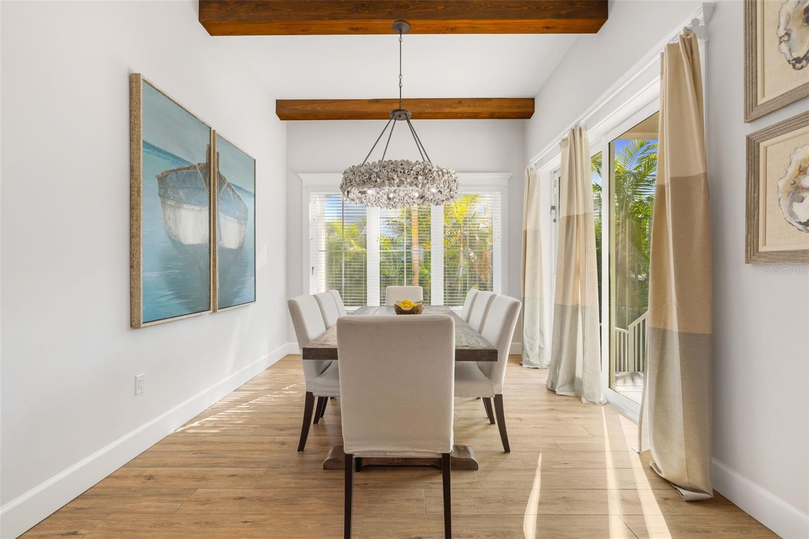 A4676956 Property Photo