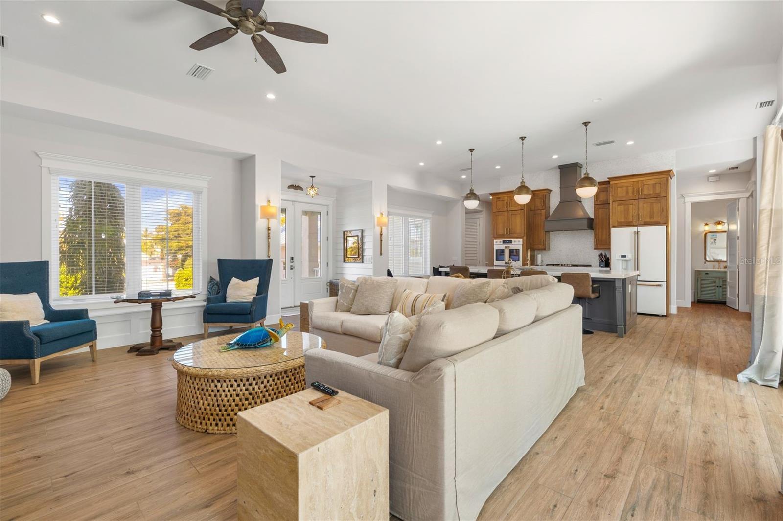 A4676956 Property Photo