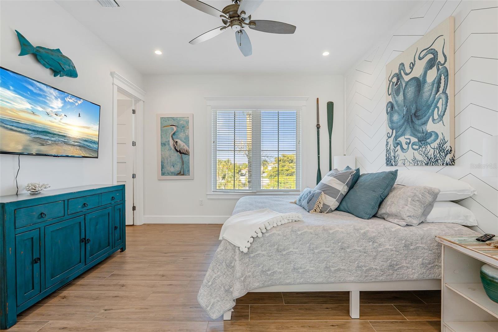 A4676956 Property Photo