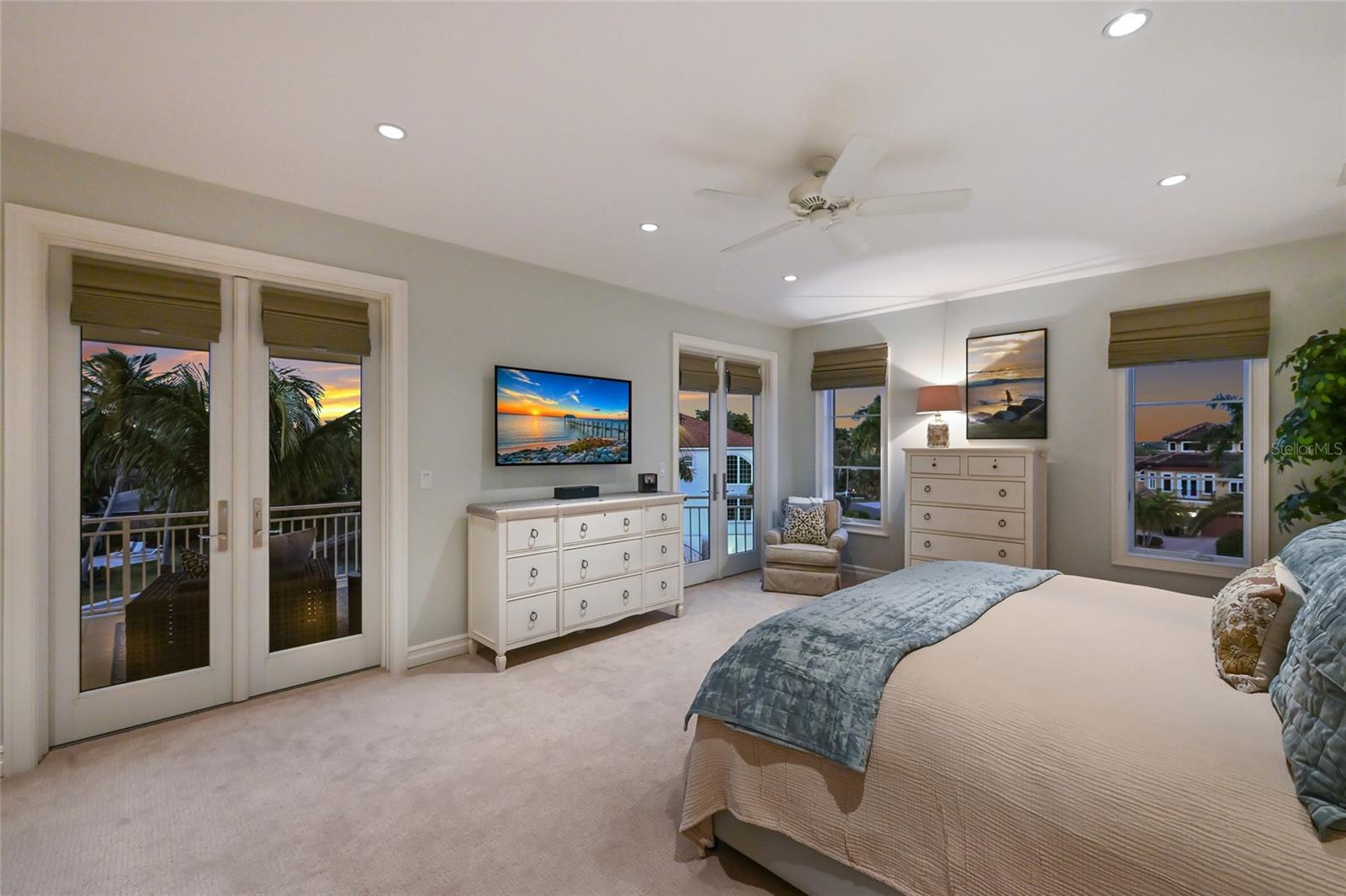 A4676958 Property Photo