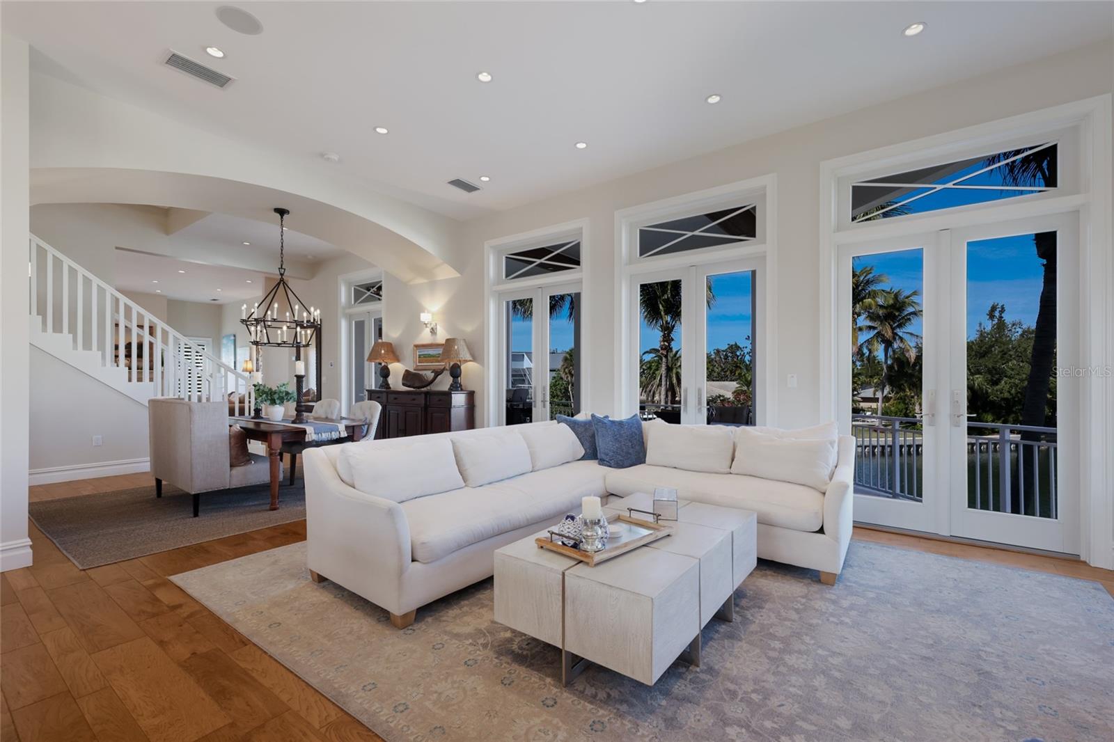 A4676958 Property Photo