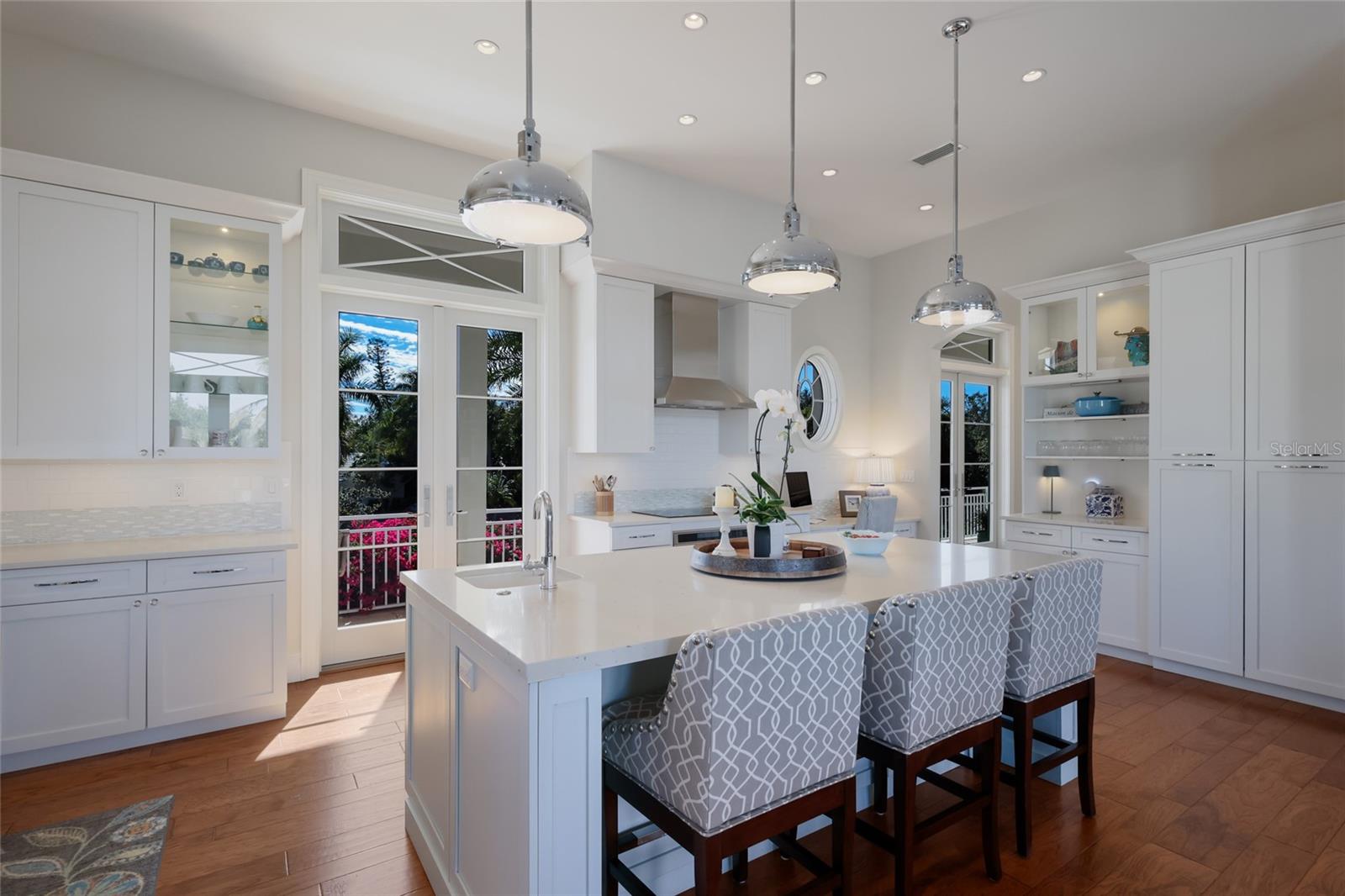 A4676958 Property Photo