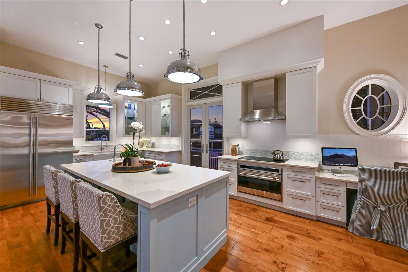 A4676958 Property Photo