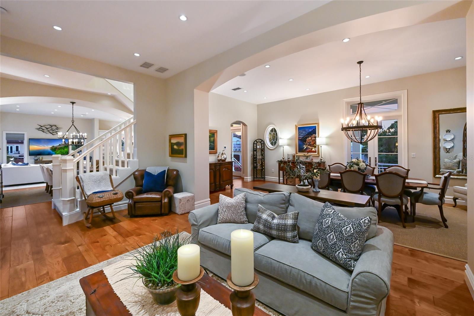 A4676958 Property Photo