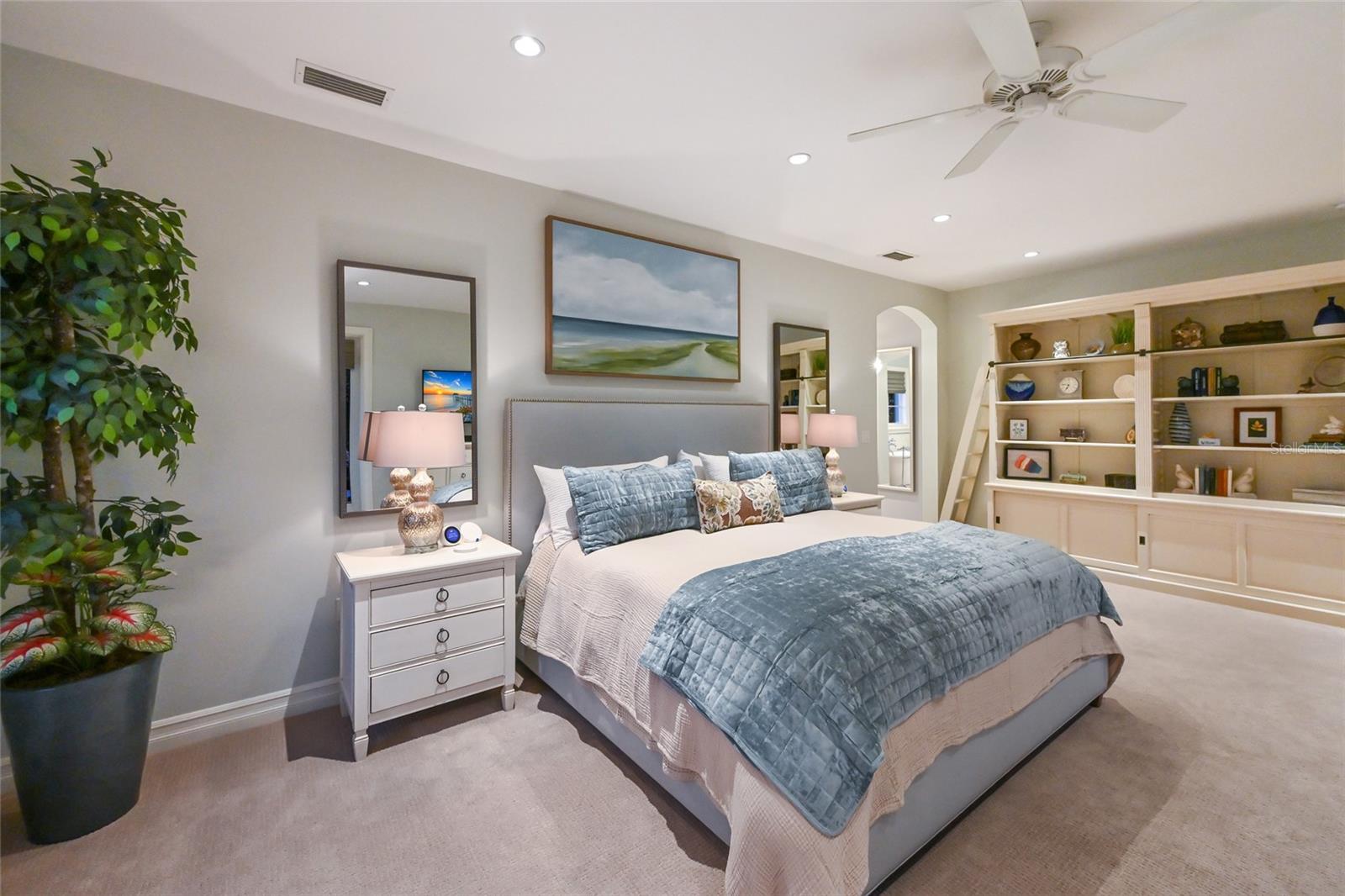 A4676958 Property Photo