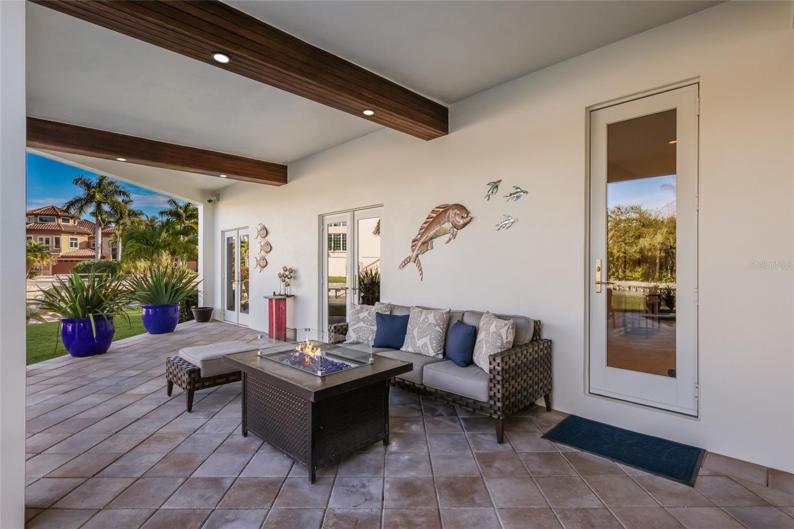 A4676958 Property Photo