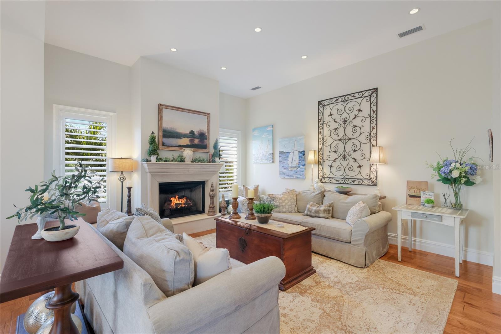 A4676958 Property Photo