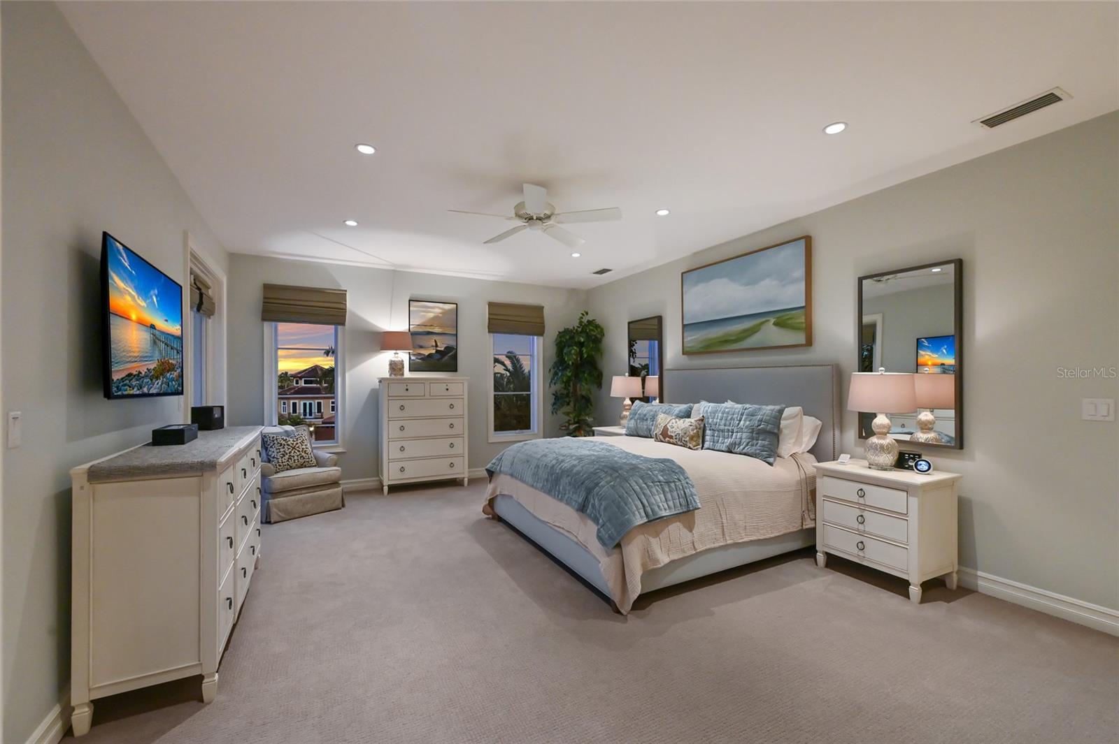 A4676958 Property Photo