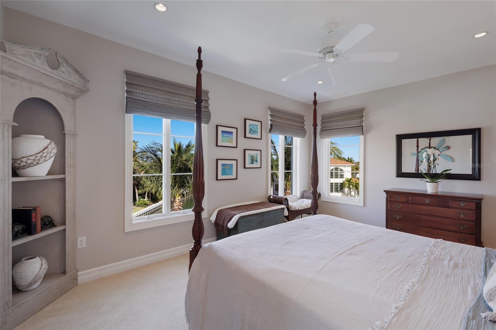 A4676958 Property Photo