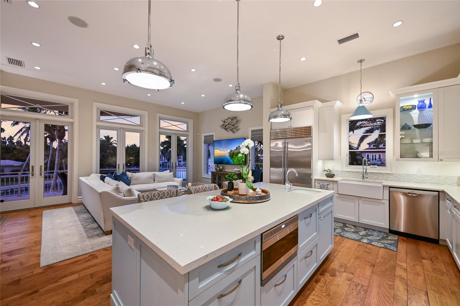 A4676958 Property Photo