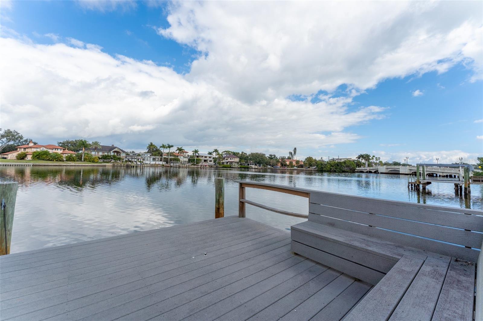 TB8461093 Property Photo