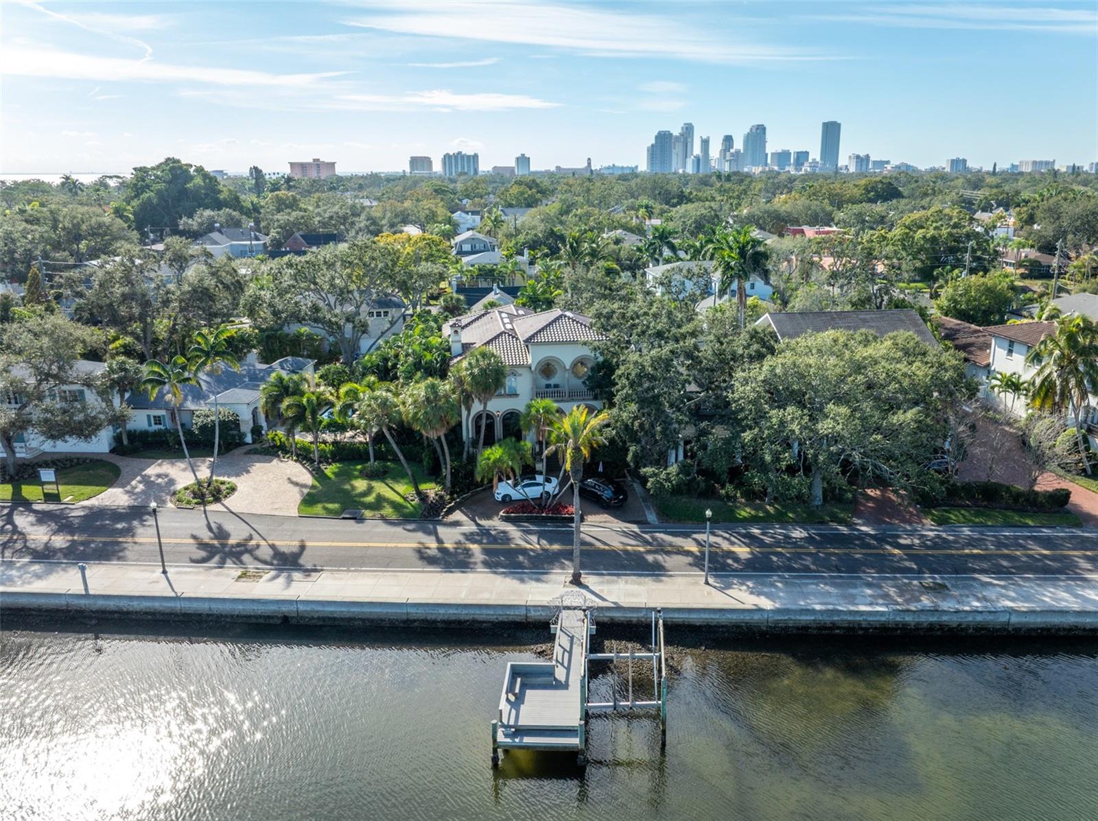 TB8461093 Property Photo