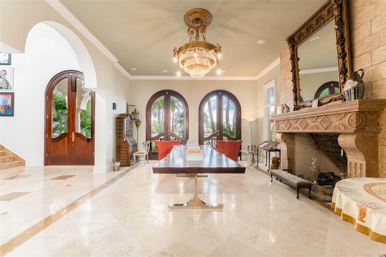 TB8461093 Property Photo