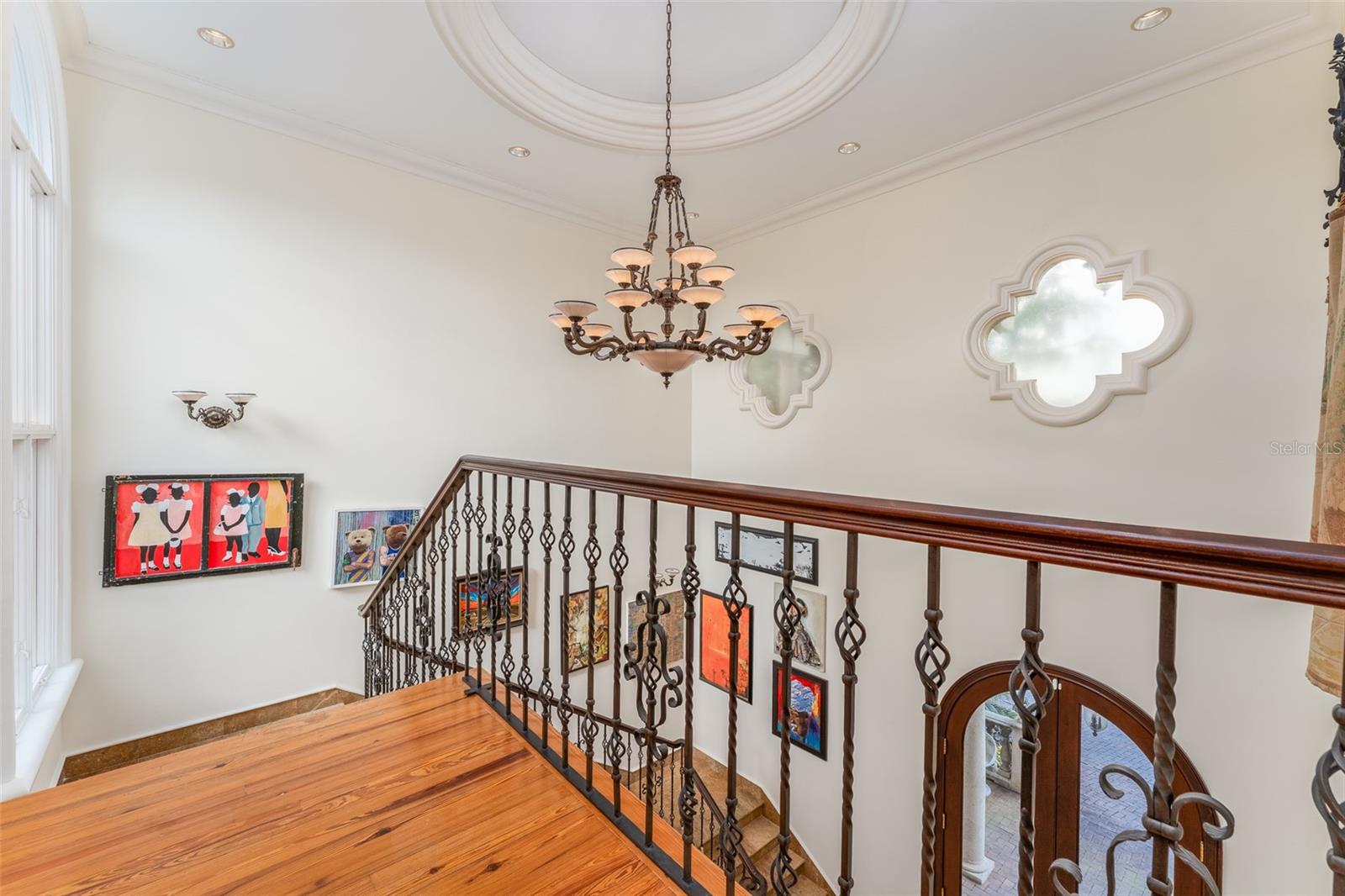 TB8461093 Property Photo