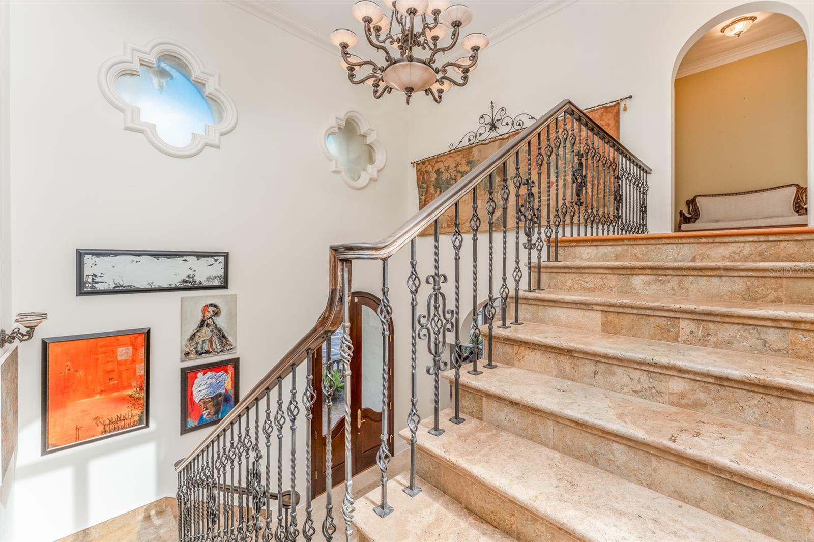 TB8461093 Property Photo