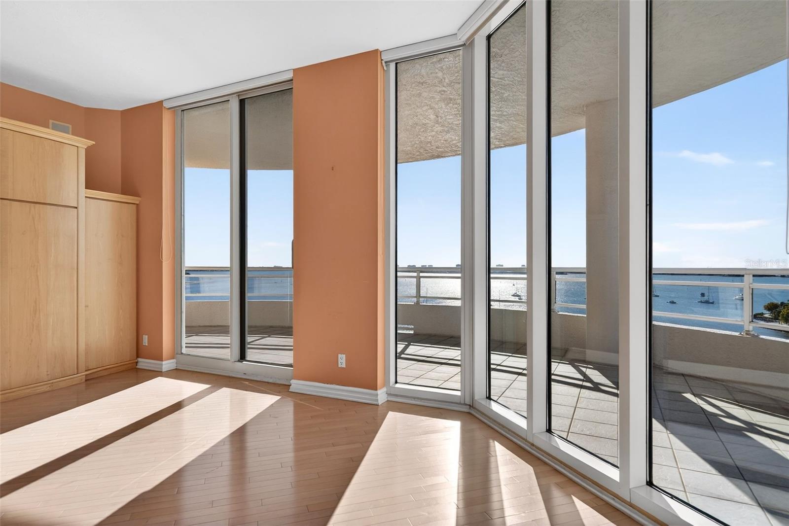 A4676977 Property Photo