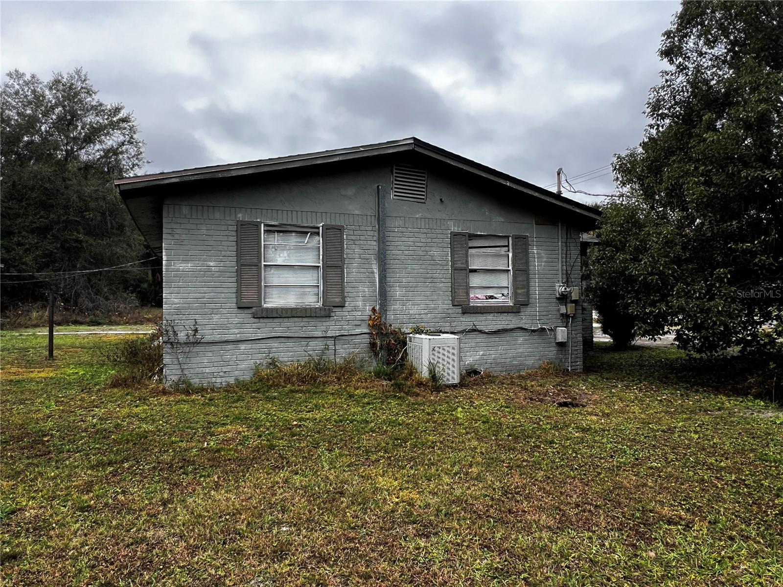 TB8461184 Property Photo