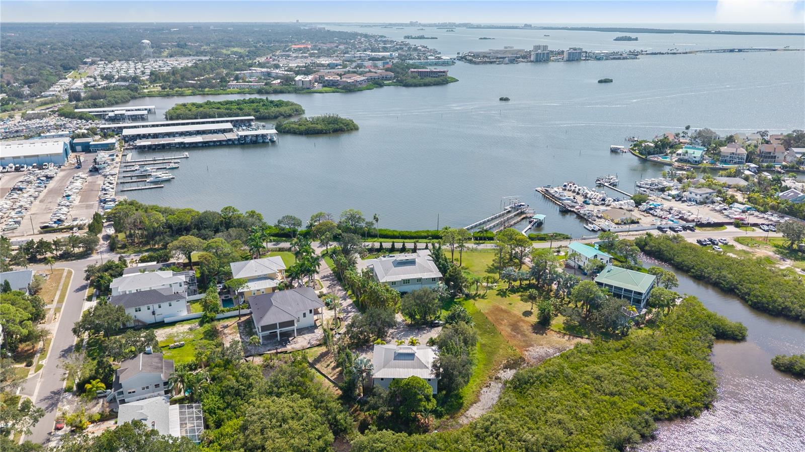 TB8461208 Property Photo