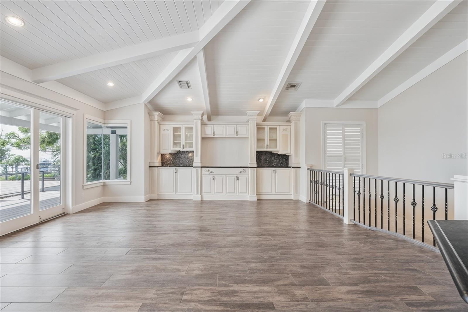 TB8461208 Property Photo