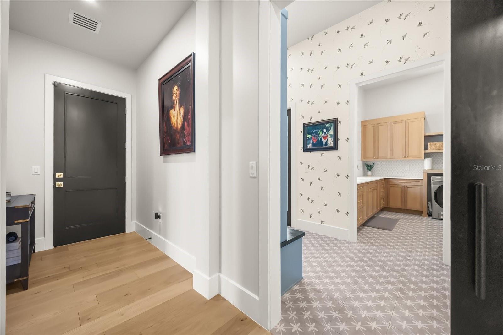 O6371168 Property Photo