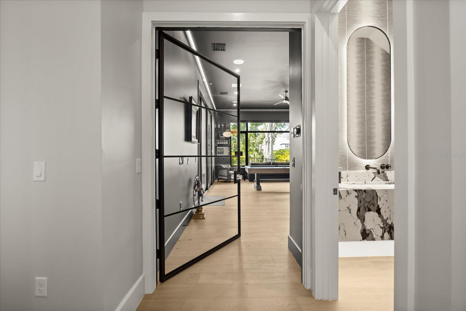 O6371168 Property Photo