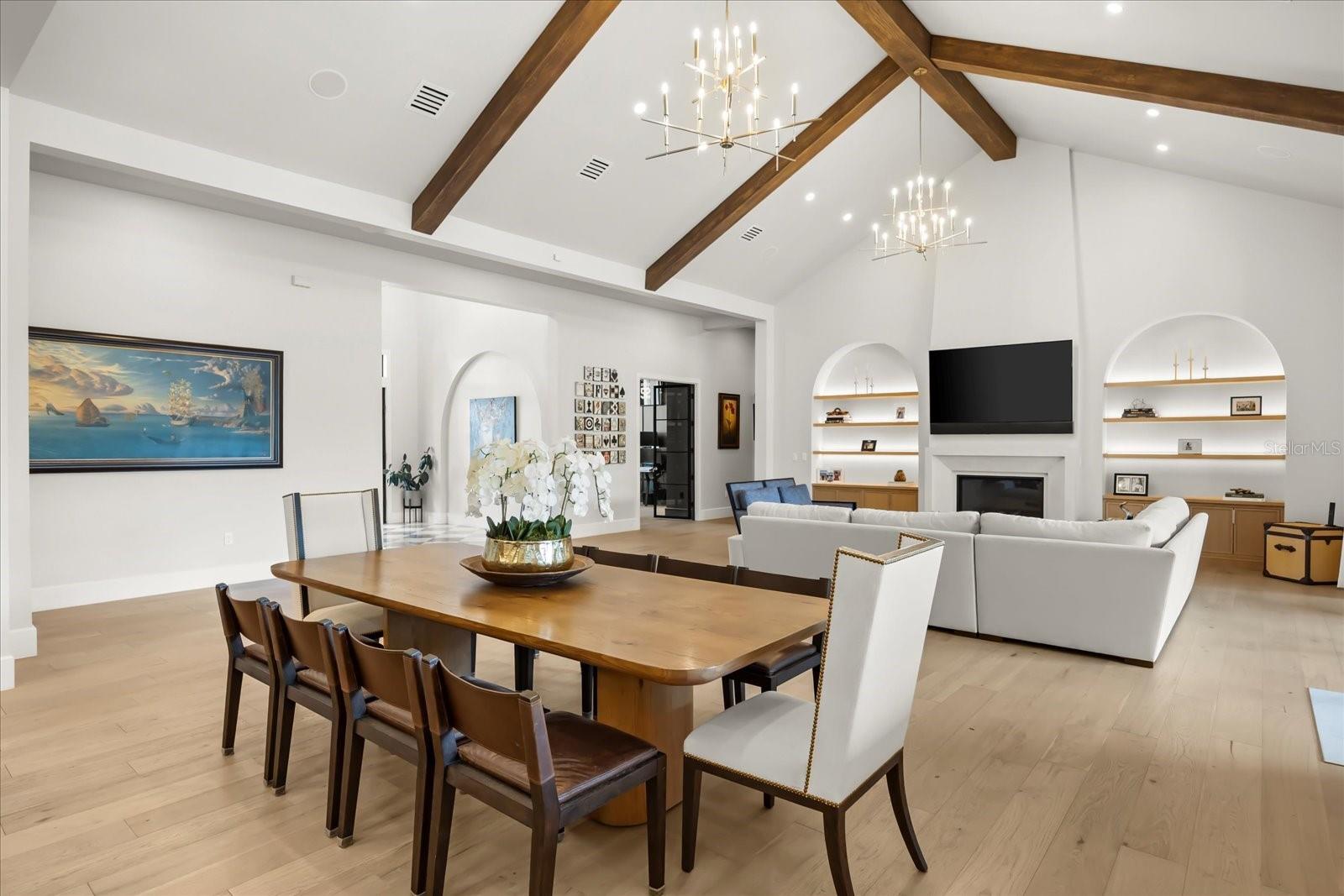 O6371168 Property Photo